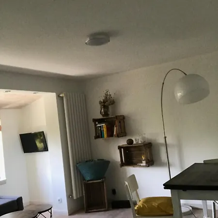 Gemuetliche Grosse 2 Mit Grosser Terasse In Seenaehe, Hoeristrasse 8 In 78343 Appartement Gaienhofen (Baden-Wurttemberg)
